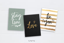 Load image into Gallery viewer, Flower Child font
