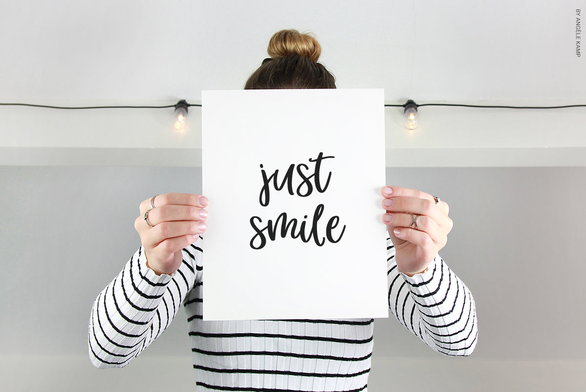 Hey Girl font